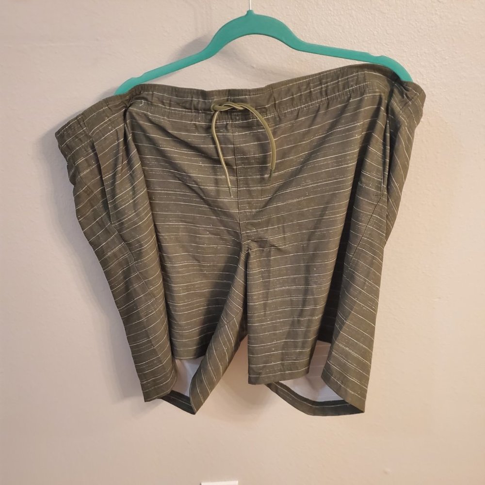 GEORGE MENS SWIM TRUNKS SWIMSUIT SIZE XL XG 40-42 GREEN.
